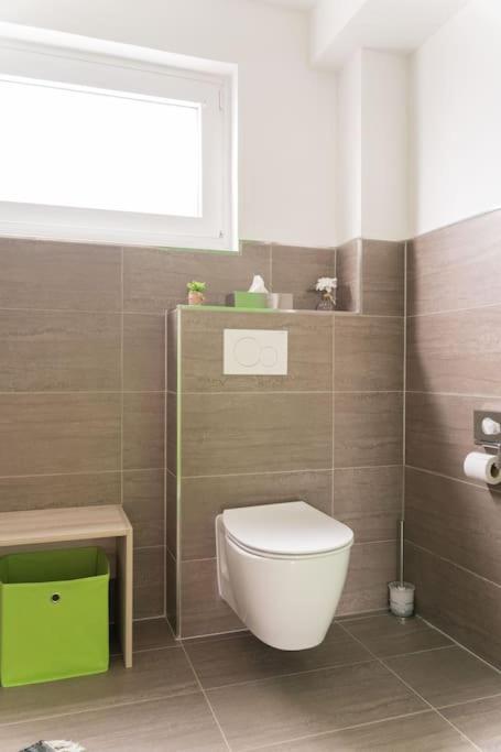 Ferienhaus Schoene Aussicht Ferienwohnung Gruen Hemfurth-Edersee Luaran gambar